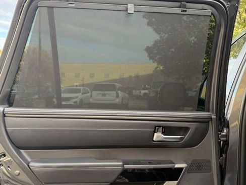 Used 2024 Toyota Sequoia Limited image 38