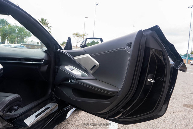 Used 2024 Chevrolet Corvette Z06 RWD image 17