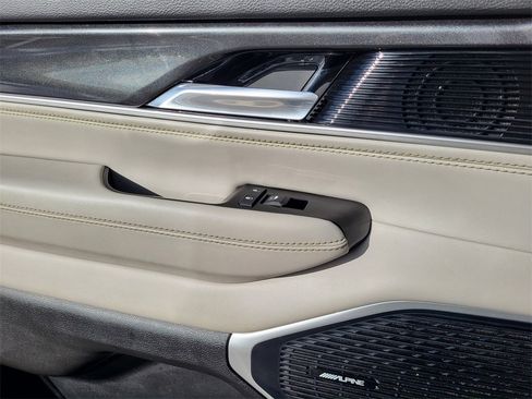 Used 2022 Jeep Wagoneer Series I image 14