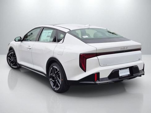New 2026 Kia K4 EX w/ GT-Line Premium Package FWD image 8