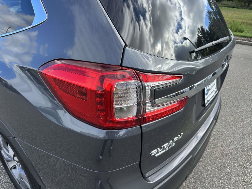 Certified 2025 Subaru Ascent Premium AWD/4WD image 8
