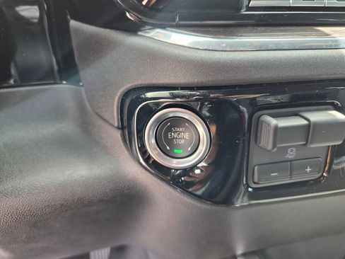 Certified 2025 Chevrolet Silverado 3500 LTZ w/ LTZ Convenience Package image 30