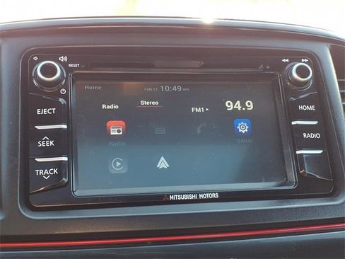 Used 2017 Mitsubishi Lancer ES image 19