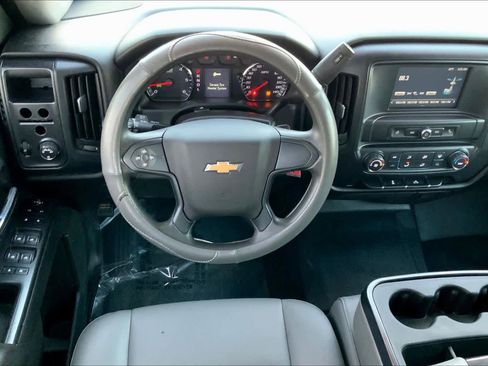 Used 2018 Chevrolet Silverado 1500 W/T w/ WT Convenience Package image 5