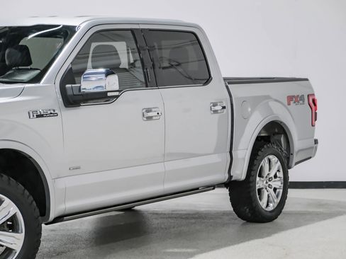 Used 2016 Ford F150 Platinum w/ Equipment Group 701A Luxury image 11