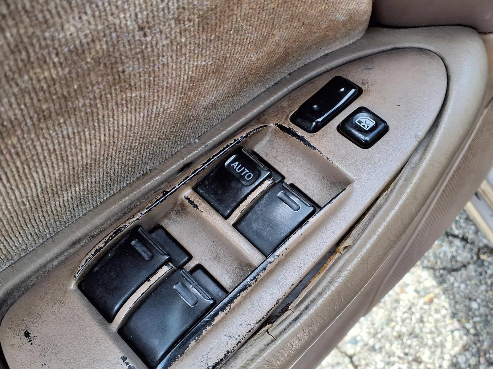 Used 1999 Toyota Camry FWD image 12