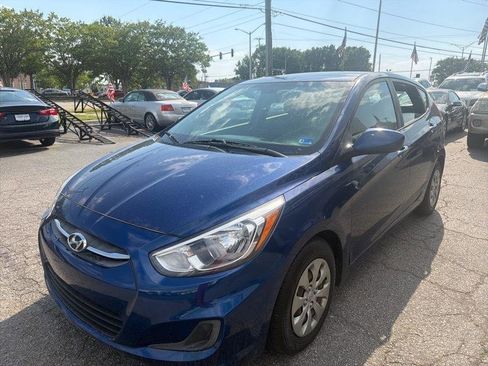 Used 2017 Hyundai Accent SE FWD image 7