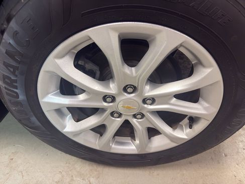 Used 2019 Chevrolet Equinox LT image 31