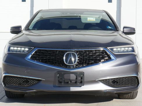 Used 2020 Acura TLX w/ Technology Package image 4