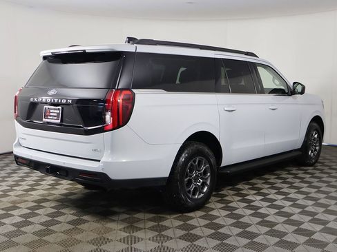 Used 2025 Ford Expedition Max Active AWD/4WD image 11