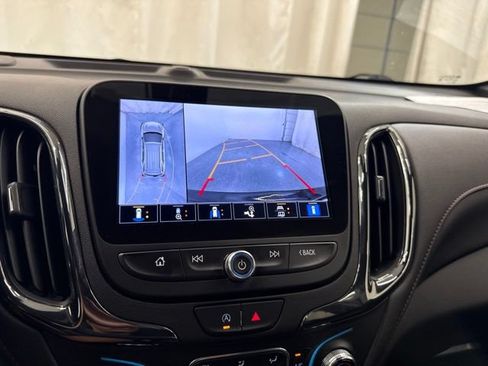 Used 2023 Chevrolet Equinox RS FWD image 27