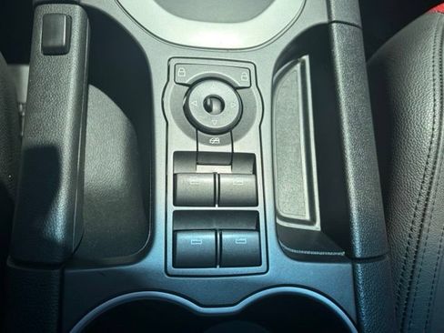 Used 2009 Pontiac G8 GXP RWD image 24