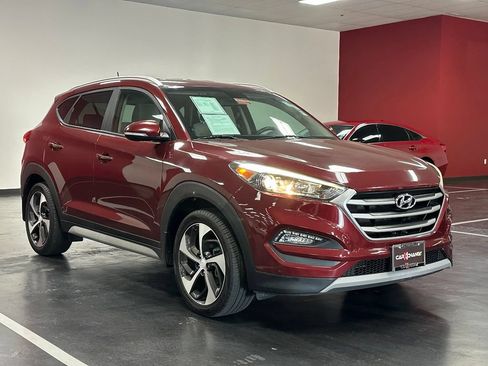 Used 2017 Hyundai Tucson Sport AWD/4WD image 9