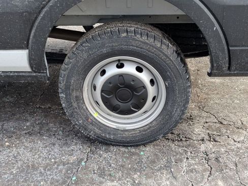 New 2026 Ford Transit 250 148 Medium Roof w/ Load Area Protection Package image 12