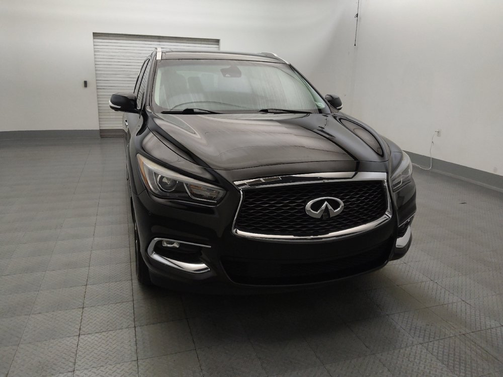 Used 2020 INFINITI QX60 Luxe w/ Essential Package FWD image 14