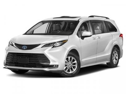 Used 2024 Toyota Sienna XLE