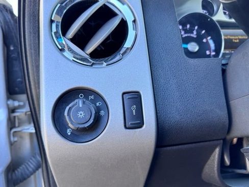 Used 2014 Ford F350 Lariat w/ Lariat Ultimate Package AWD/4WD image 26