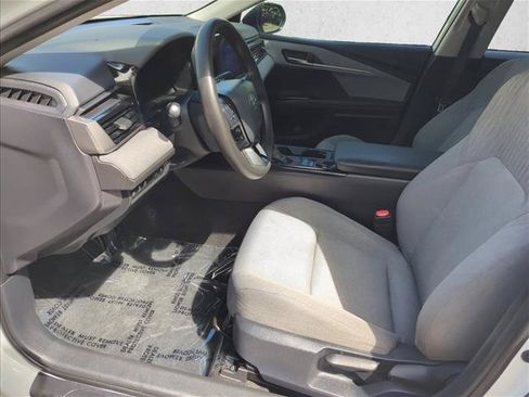 Used 2025 Toyota Camry LE FWD image 12