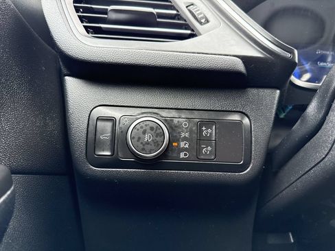 Used 2021 Ford Escape Titanium AWD/4WD image 26