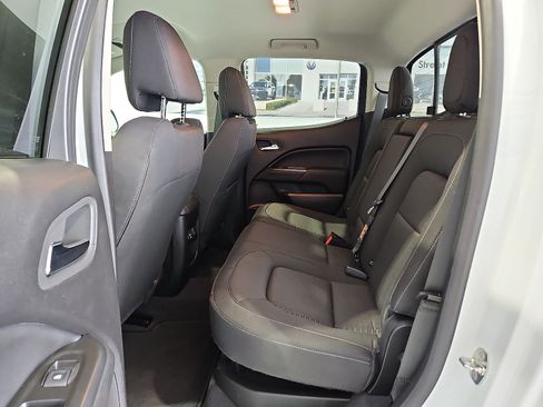 Used 2019 GMC Canyon SLE w/ Driver Alert Package AWD/4WD image 13