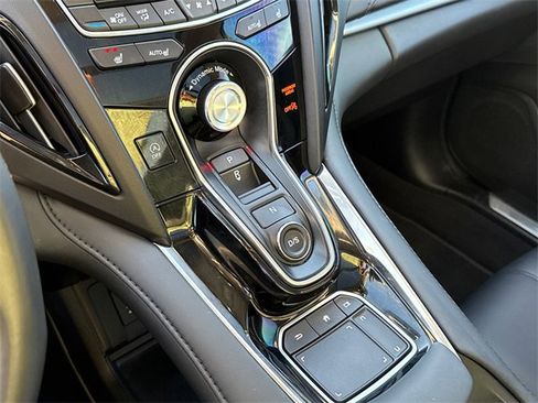 Used 2022 Acura RDX FWD image 28