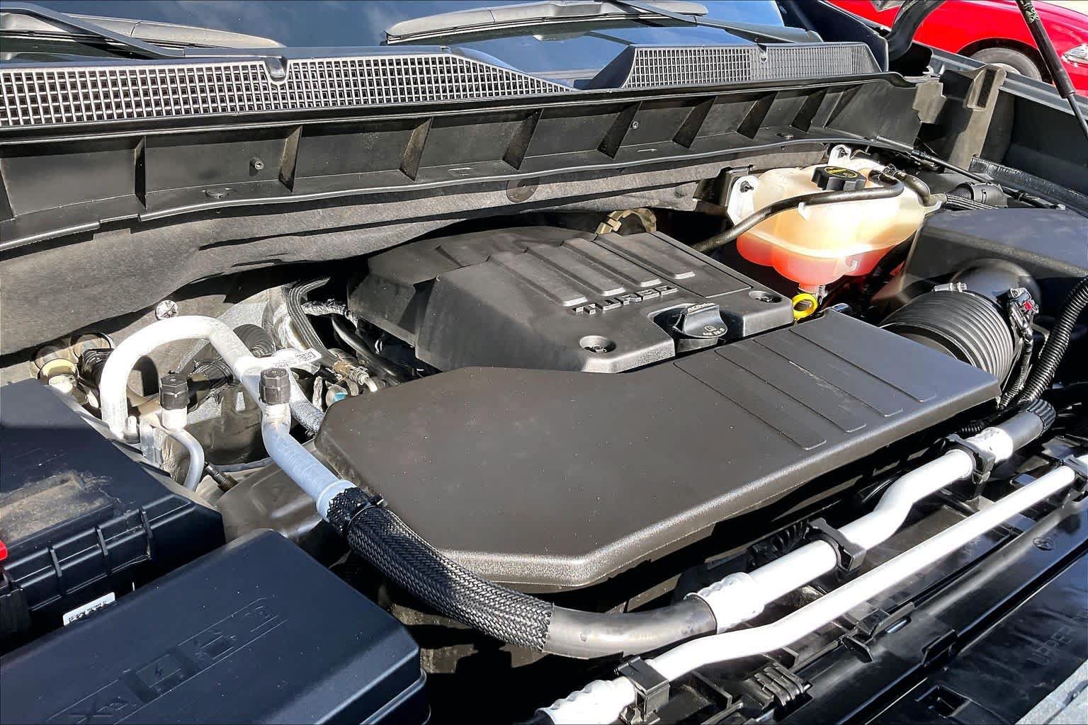 Certified 2026 Chevrolet Silverado 1500 Custom RWD image 32
