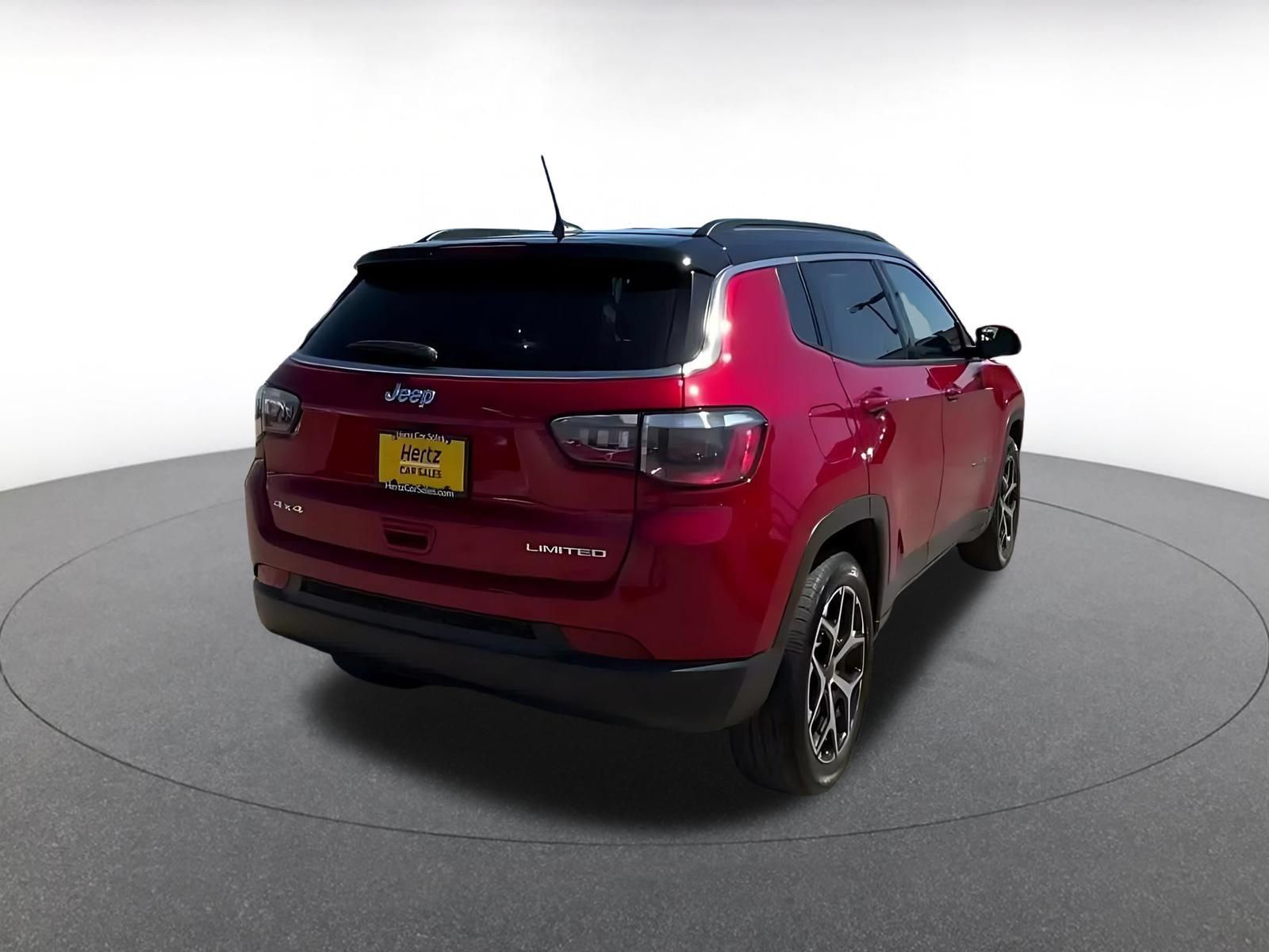 Used 2025 Jeep Compass Limited AWD/4WD image 14