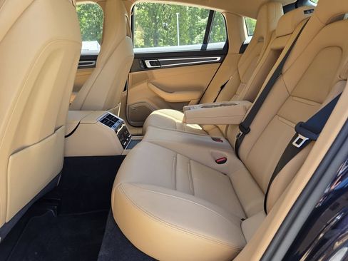 Used 2023 Porsche Panamera Platinum Edition RWD image 17