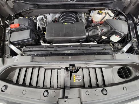 Used 2022 Chevrolet Silverado 1500 LT Trail Boss w/ Protection Package image 9