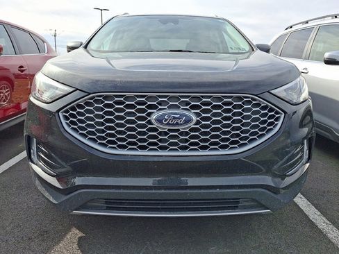 Used 2024 Ford Edge SEL w/ Convenience Package image 2