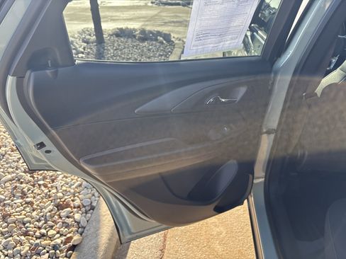 Used 2026 Chevrolet TrailBlazer LT w/ LT Cold Weather Package image 8