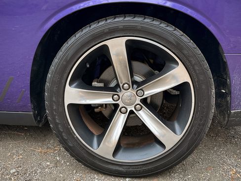 Used 2016 Dodge Challenger R/T Plus image 8