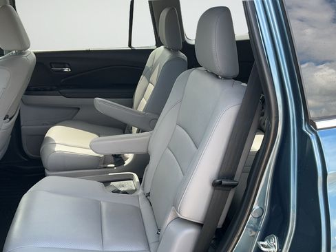 Used 2019 Honda Pilot Elite image 20
