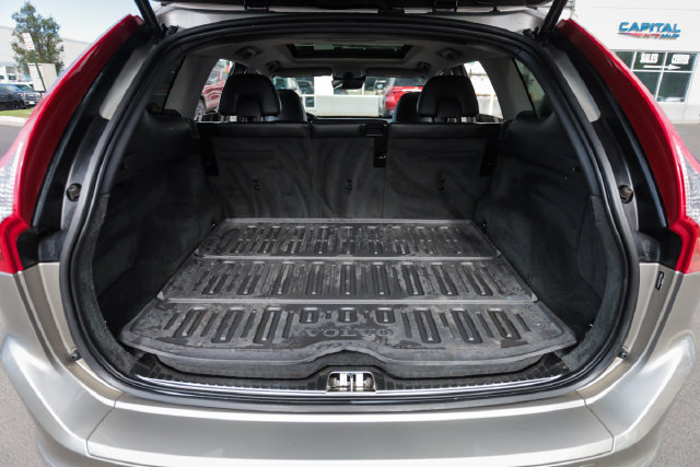 Used 2015 Volvo XC60 T5 AWD/4WD image 65