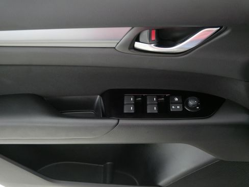 Certified 2025 MAZDA CX-5 AWD 2.5 S image 19