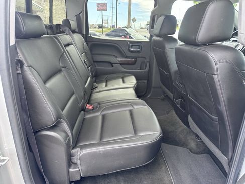 Used 2017 GMC Sierra 1500 SLT w/ SLT Premium Package AWD/4WD image 12