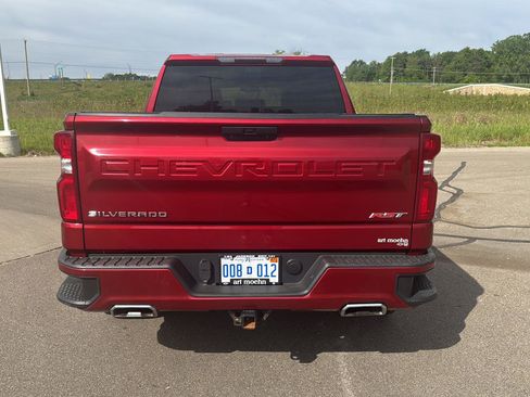 Used 2021 Chevrolet Silverado 1500 RST AWD/4WD image 4