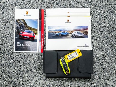 Used 2018 Porsche 911 Targa 4 GTS image 20