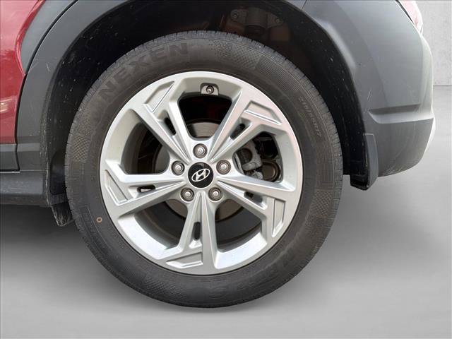 Used 2023 Hyundai Kona SEL FWD image 8
