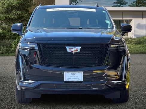 Certified 2024 Cadillac Escalade ESV Sport Platinum image 9