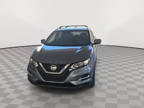 Used 2022 Nissan Rogue Sport SL image 3