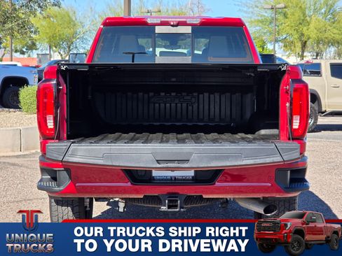 Used 2020 GMC Sierra 2500 AT4 w/ AT4 Premium Package image 8