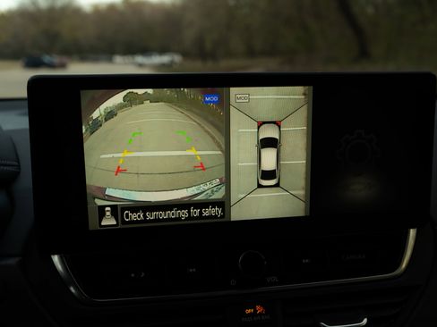 Used 2023 Nissan Altima 2.5 SL image 31