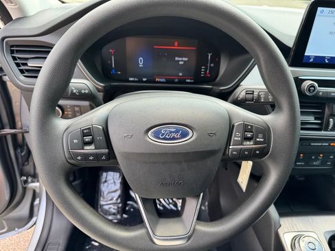 Used 2024 Ford Escape FWD image 7