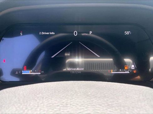 Certified 2025 Jeep Grand Cherokee L Altitude AWD/4WD image 25