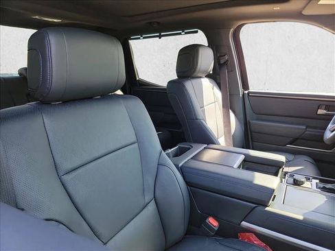 Used 2026 Toyota Tundra Platinum AWD/4WD image 15