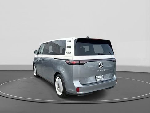 New 2025 Volkswagen ID. Buzz 1st Edition image 3