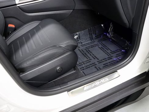 Certified 2025 Mercedes-Benz GLC 43 AMG 4MATIC image 33