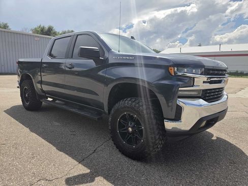 Used 2020 Chevrolet Silverado 1500 LT w/ Fleet Comfort Package AWD/4WD image 1