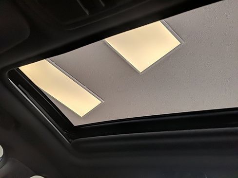 Used 2017 Subaru WRX Premium image 28